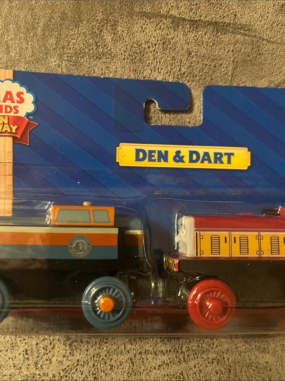 NIP Thomas & Friends Wooden Railway Den & Dart 2-Pack Fisher Price Train Set